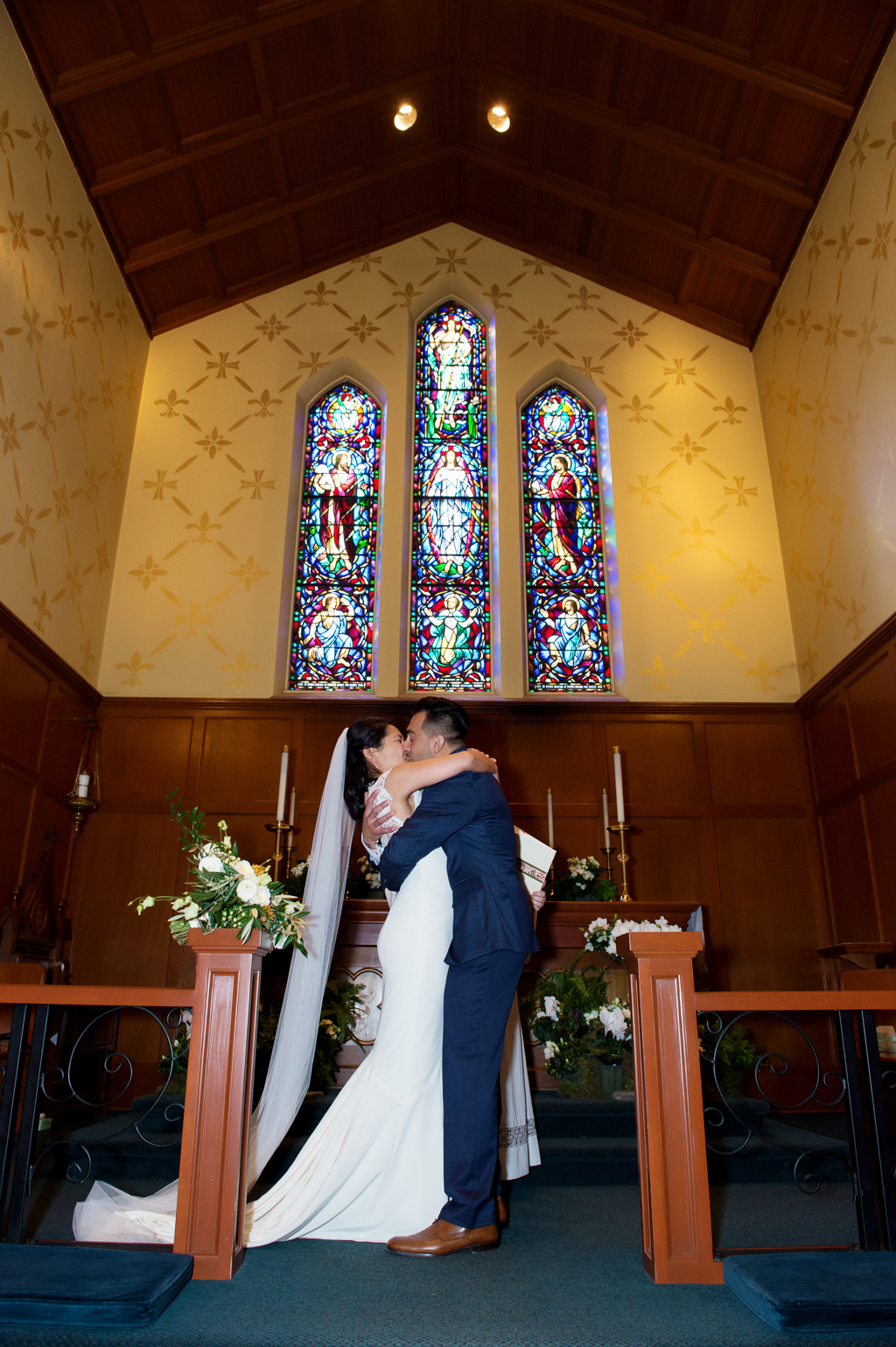 a wedding ceremony inside trinity episcopal church